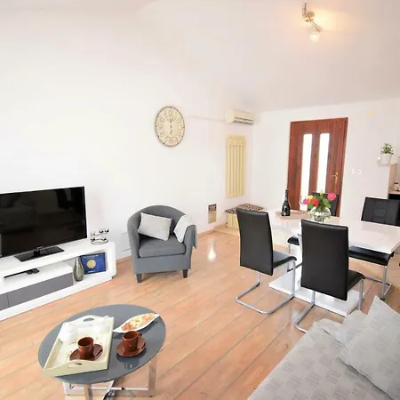 Vita Apartment *